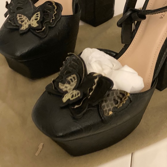 Bottega Veneta CALF AYERS BUTTERFLY MARY JANE PUMP - Picture 7 of 10